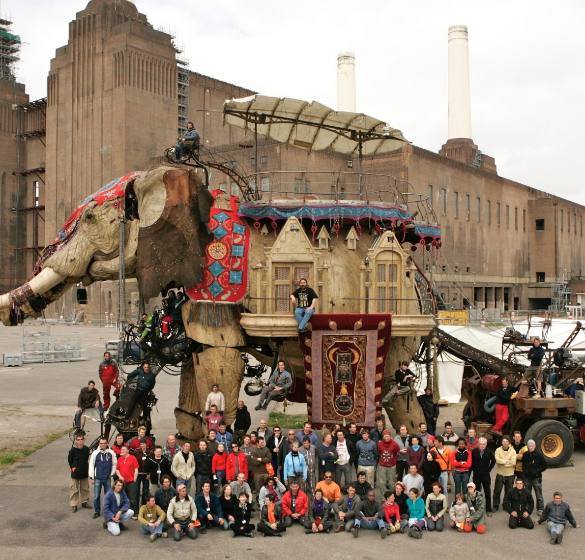 Royal de Luxe team posing with the elephant