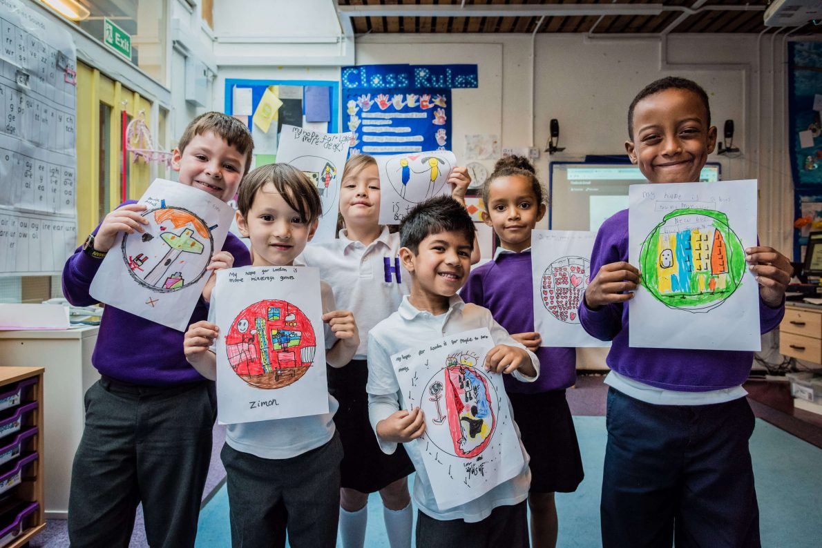 Great Fire of London schools workshop, 2016. London’s Burning, a festival of arts and ideas for Great Fire 350. Produced by Artichoke. Photo courtesy of London Borough of Islington