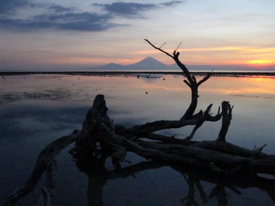 Sunset on Gili Trawangan with Bali in the background