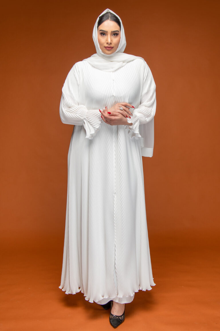 white abaya for umrah
