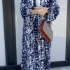 MOISS2103 1 Blue Printed Abaya