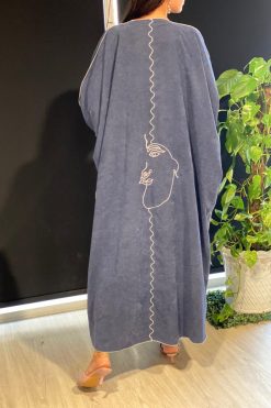 MOISTREET 000011 4 Line Art Bisht Abaya