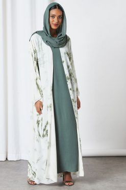 0621 bsi3247 3 Tie And Die Bisht Abaya