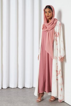 0621 bsi3249 4 Tie And Die Bisht Abaya