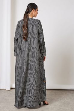 bsi3384 5 Jacquard bisht abaya