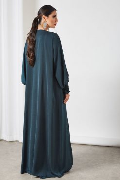 bsi3394 3 Pleated bisht abaya