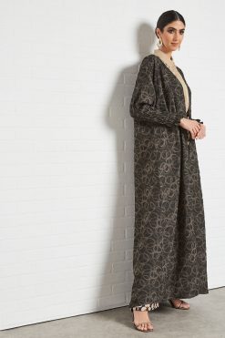 bsi3396 3 Bisht abaya