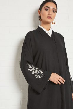 bsi3415 4 Computer embroidered abaya