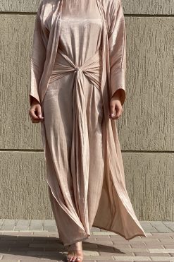 MOI072131 2 scaled Mandys Pink Abaya Set