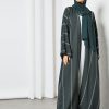Green embroidered Bisht abaya with inner