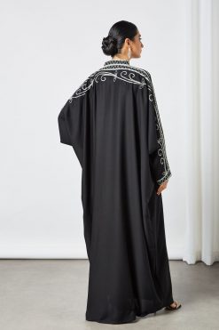 bsi3501 3 Black embroidered kaftan abaya