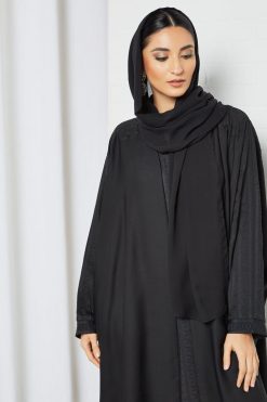 bsi3502 4 Black embroidered kaftan abaya