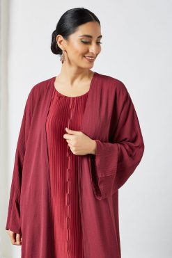 bsi3507 2 Maroon pleated inner abaya