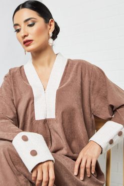 bsi3532 3 Coat collared Abaya