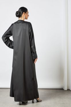 bsi3538 3 Black beads embellished abaya