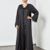 bsi3546 1 Black applique bisht abaya