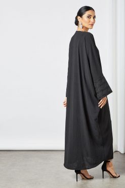 bsi3539 3 Black embroidered kaftan abaya
