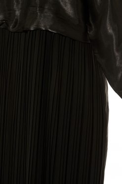 MOI1121007 2 Black Abaya Set With Pleated Detailing