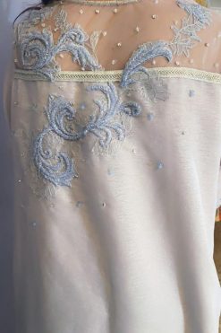 Dm21 j17 3 Beige Kaftan