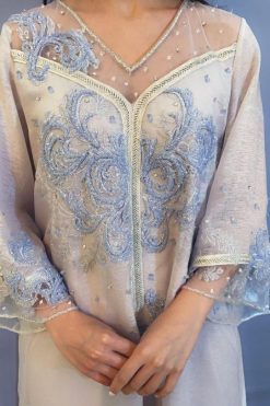 Dm21 j17 4 Beige Kaftan