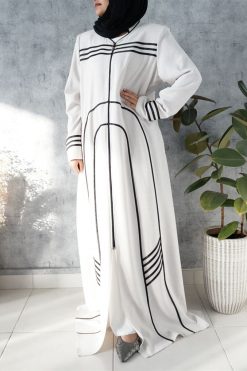 AL102 3 White & Black Winter Abaya