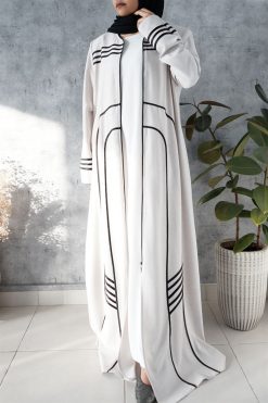AL102 5 White & Black Winter Abaya