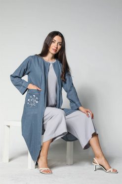 MOI012239 4 Travel Wear