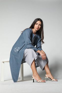 MOI012239 5 Travel Wear