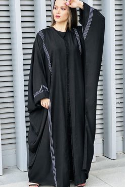MOI032218 4 Louise Crepe Bhist Abaya