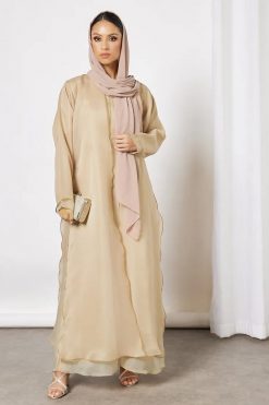 بشت مزدوج الطبقات مع بطانة 6 Bsi3628 3 Double layered bisht with lining