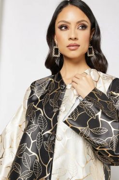 Bsi3656 2 Gold foiled print on abaya