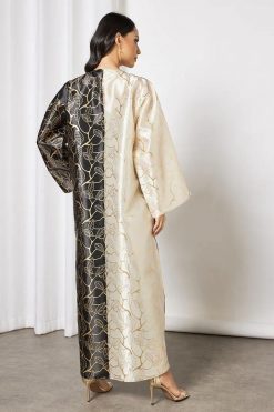 Bsi3656 4 Gold foiled print on abaya