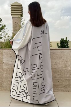 YN 22121 3 Black and White Puzzle Abaya