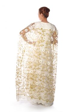 BR202145 4 1 Off White-Golden 3D Dantel Bisht