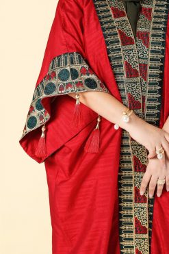AJC 22112 3 Red Queen Abaya