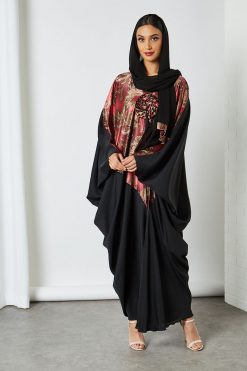 bsi3208 1 1 Rose printed Bahrini Abaya