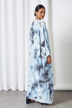 bsi3243 2 Blue Tie-dye Bisht Abaya Outfit