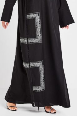 bsi3008 ar 2 Black Embroidered Classic Abaya