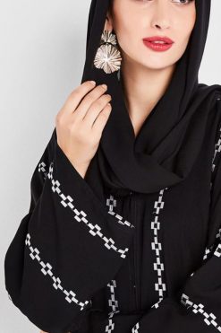 bsi3005 ar 3 Monochrome Embroidered Abaya