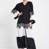 bsi3118 A 1 Monochrome Abaya With Lace