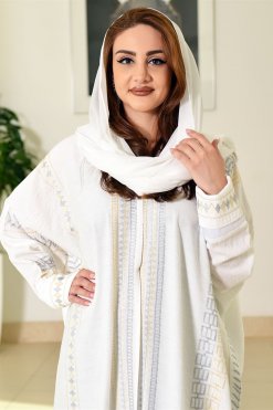 3692 4 Embroidered Bahrini Abaya