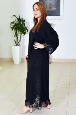 3739 4 Lace embellished abaya