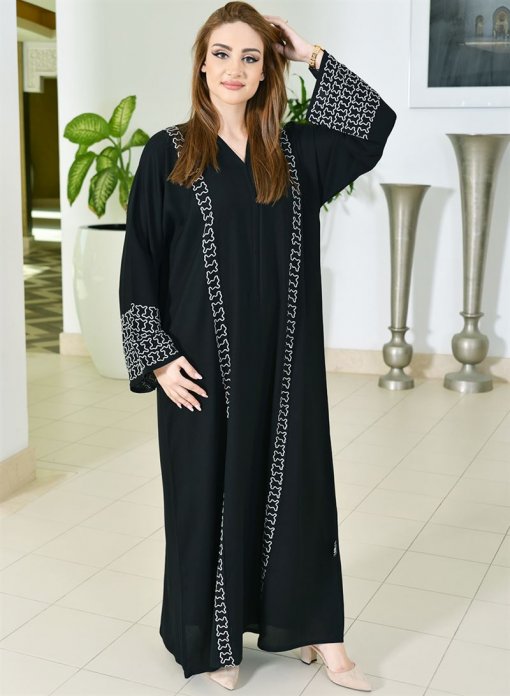 Embroidered abaya