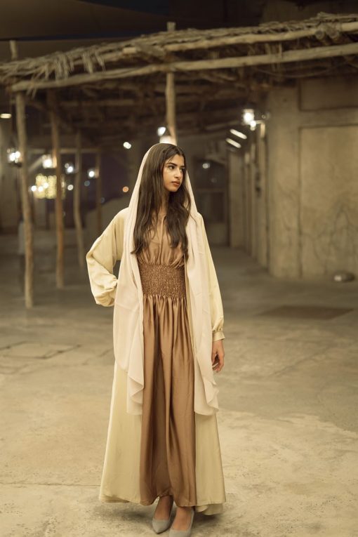 Cream Balloon Abaya