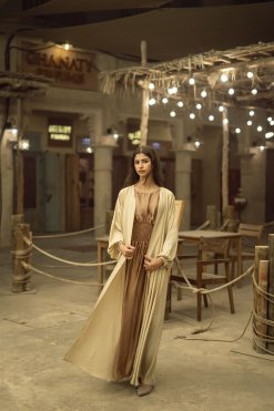CU 22100 2 Cream Balloon Abaya