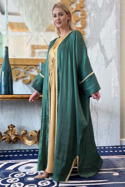 مجموعة عباية بهيست باللون الأخضر اللامع 6 MOI092201 2 Green Shimmer Bhist Abaya Set