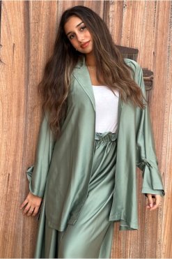 MIR22 105 4 Silk Co Ord Set