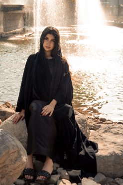 CU22125 6 Bronze Abaya