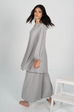 CU22134 4 Gray Lounge Set