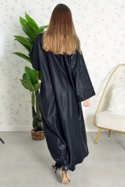 3811 7 Embroidered abaya with sequin embellishments